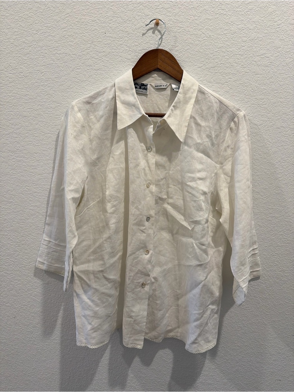 Malcom & Co white Irish linen button down blouse white pointelle lace